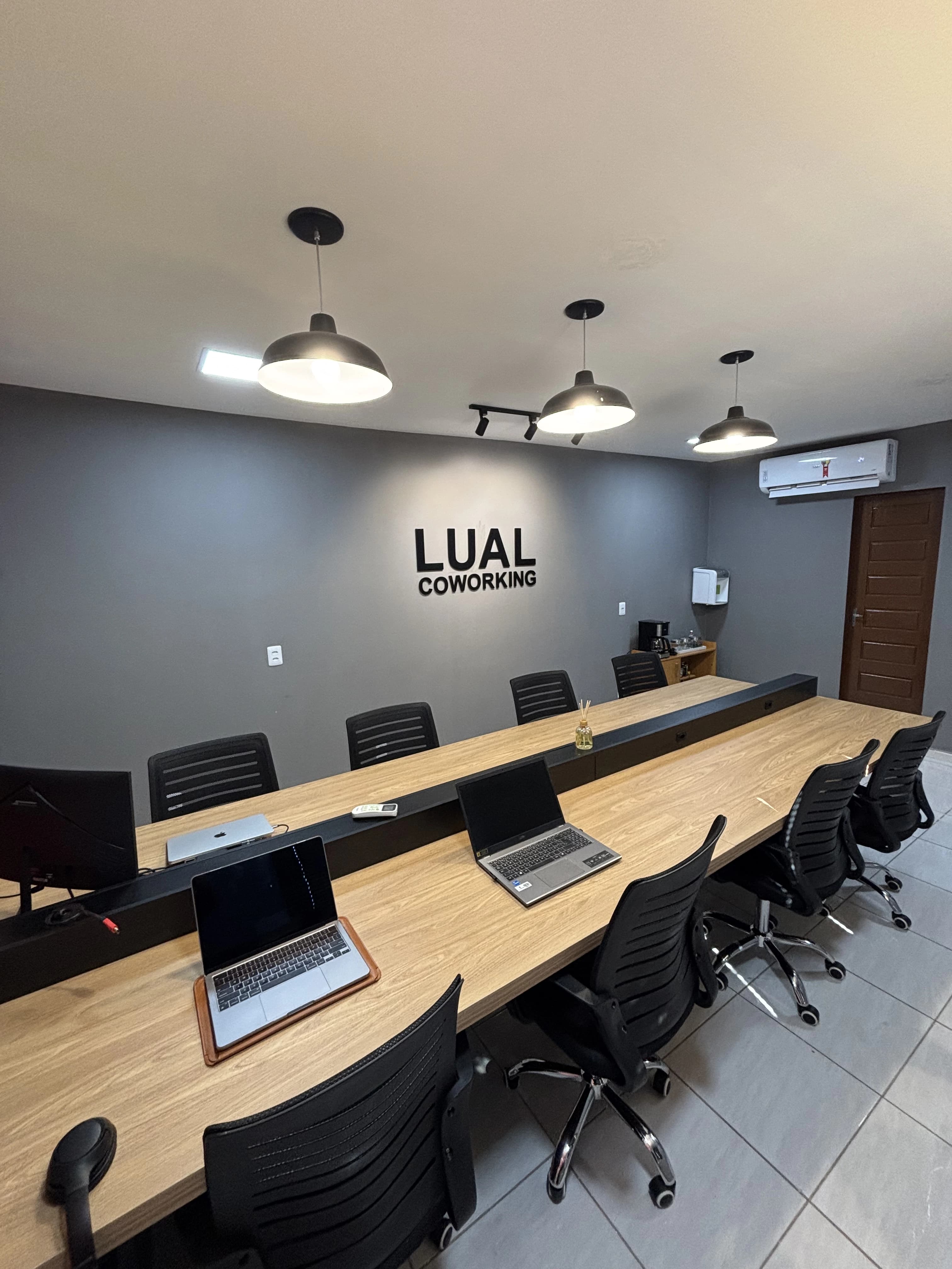 LUAL Coworking Office